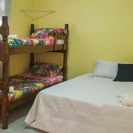Oncoto Palmas Hostel Esterno foto